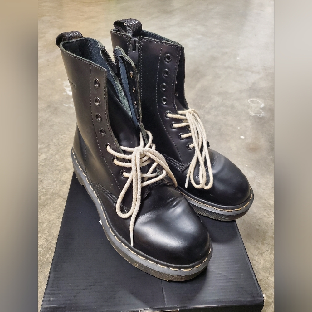 MOUSSY X Dr martens boots